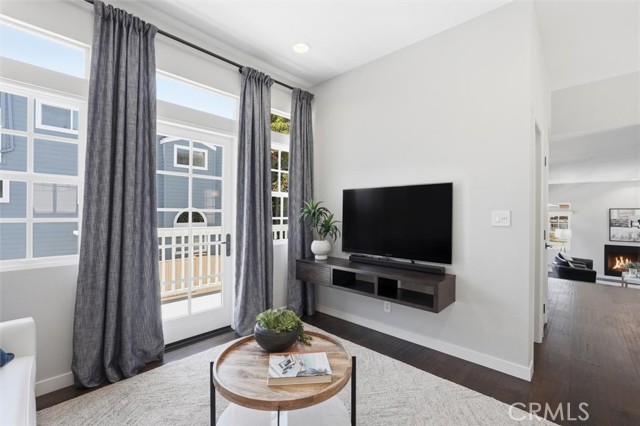 702 S Broadway Unit: A