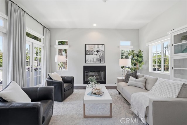 702 S Broadway Unit: A