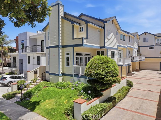 702 S Broadway Unit: A