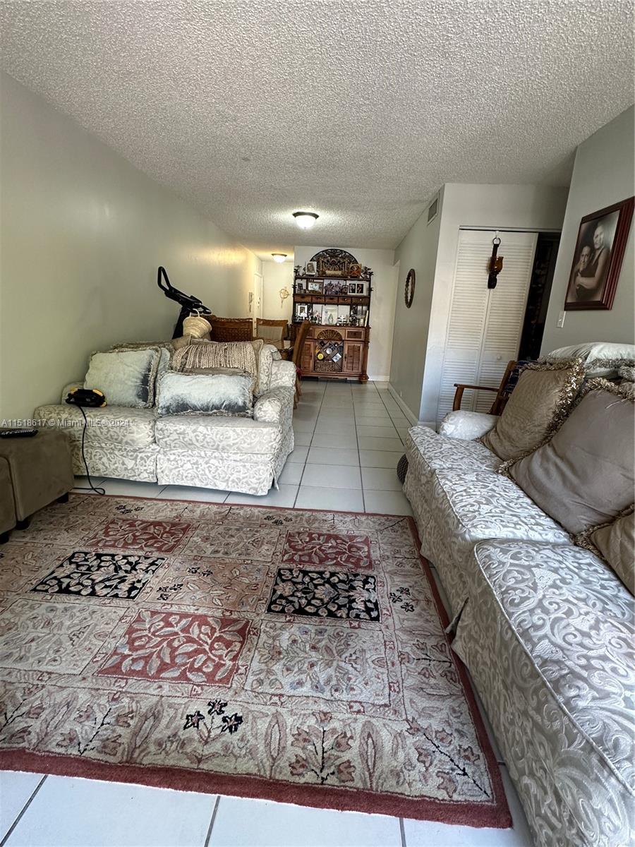 9227 SW 87th Ave Unit: B12