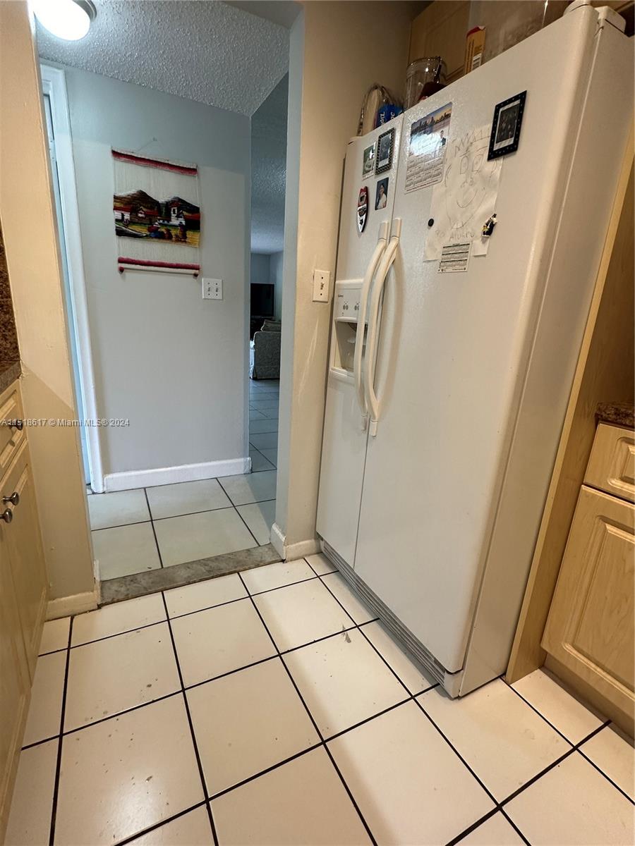 9227 SW 87th Ave Unit: B12