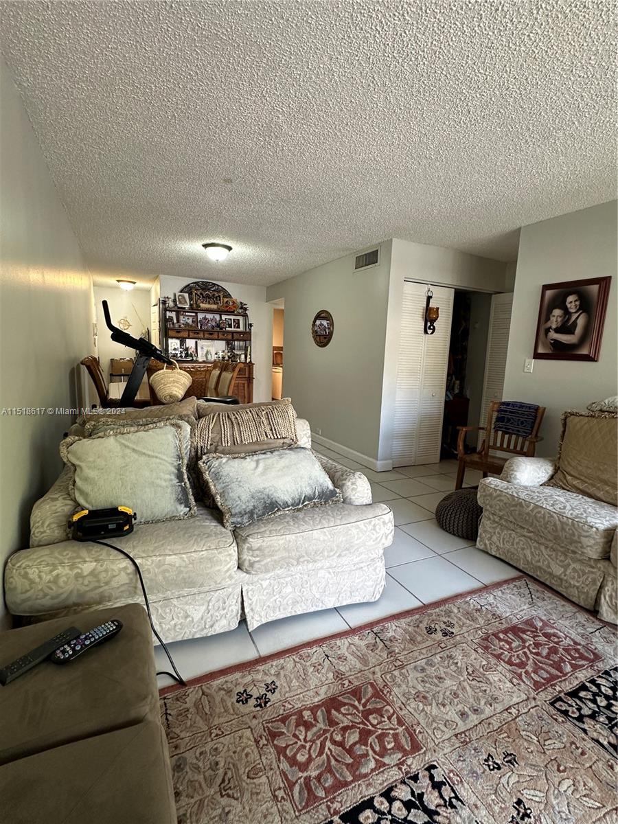9227 SW 87th Ave Unit: B12