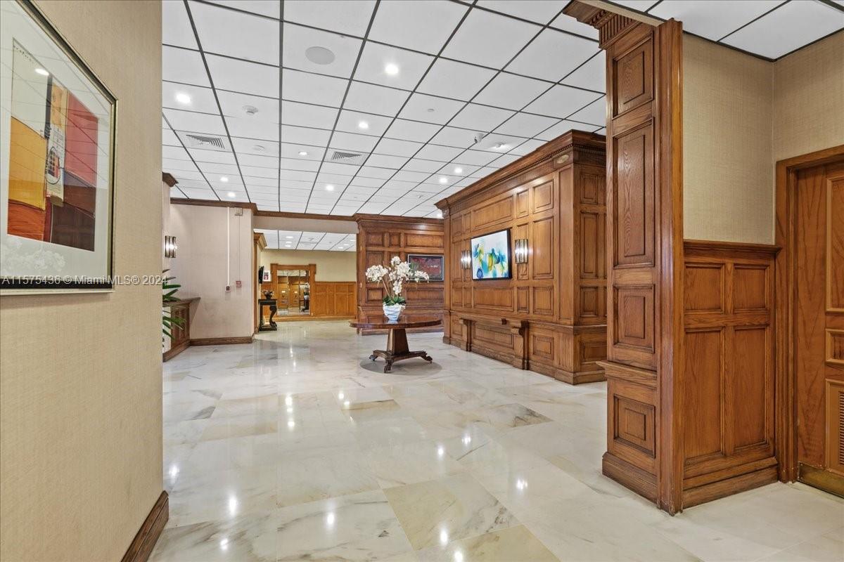 1900 S Ocean Blvd # 3E