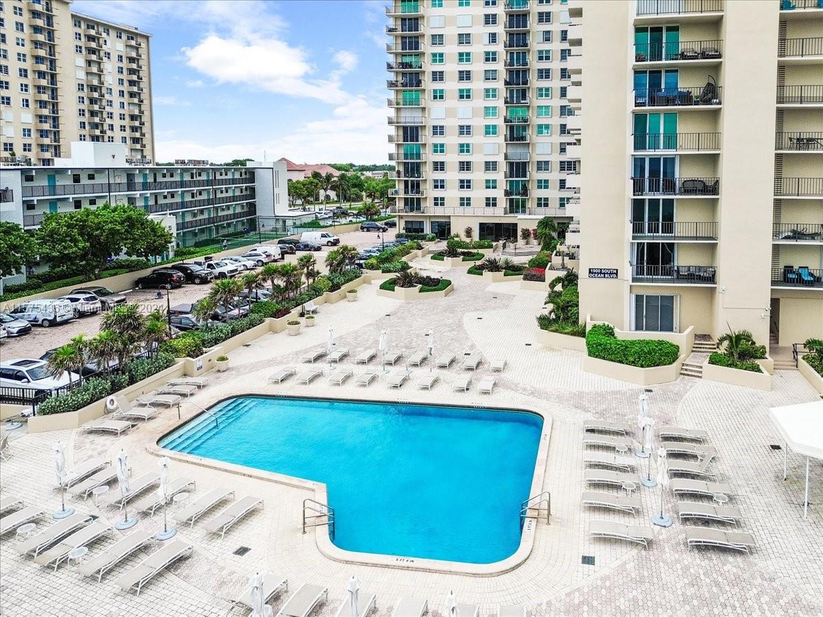 1900 S Ocean Blvd # 3E