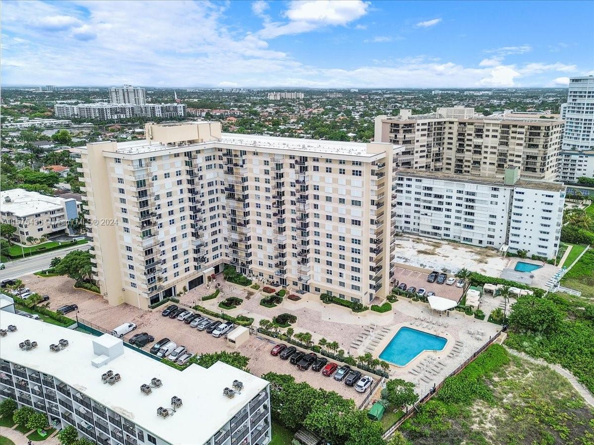 1900 S Ocean Blvd # 3E