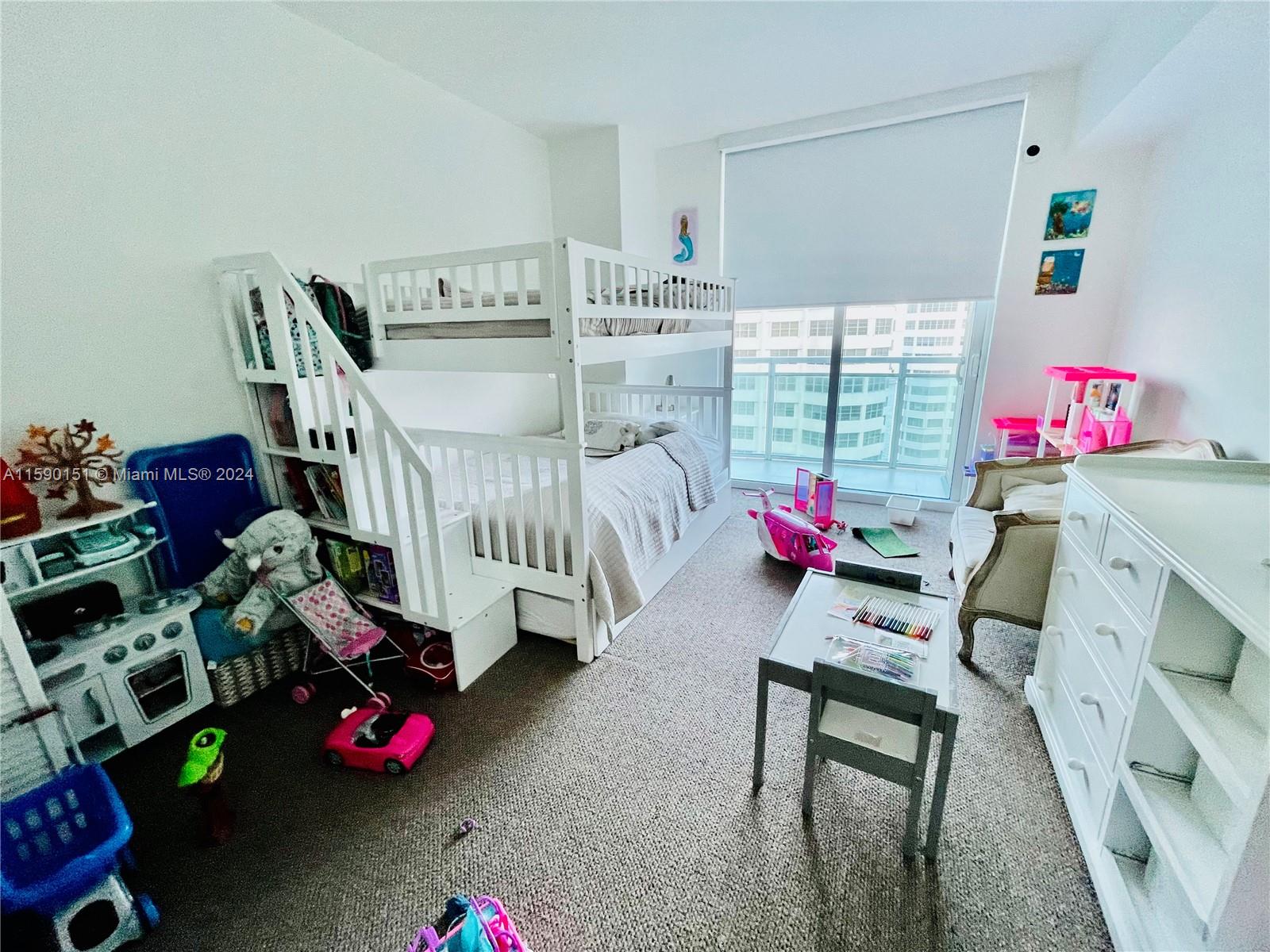 950 Brickell Bay Dr # 1610