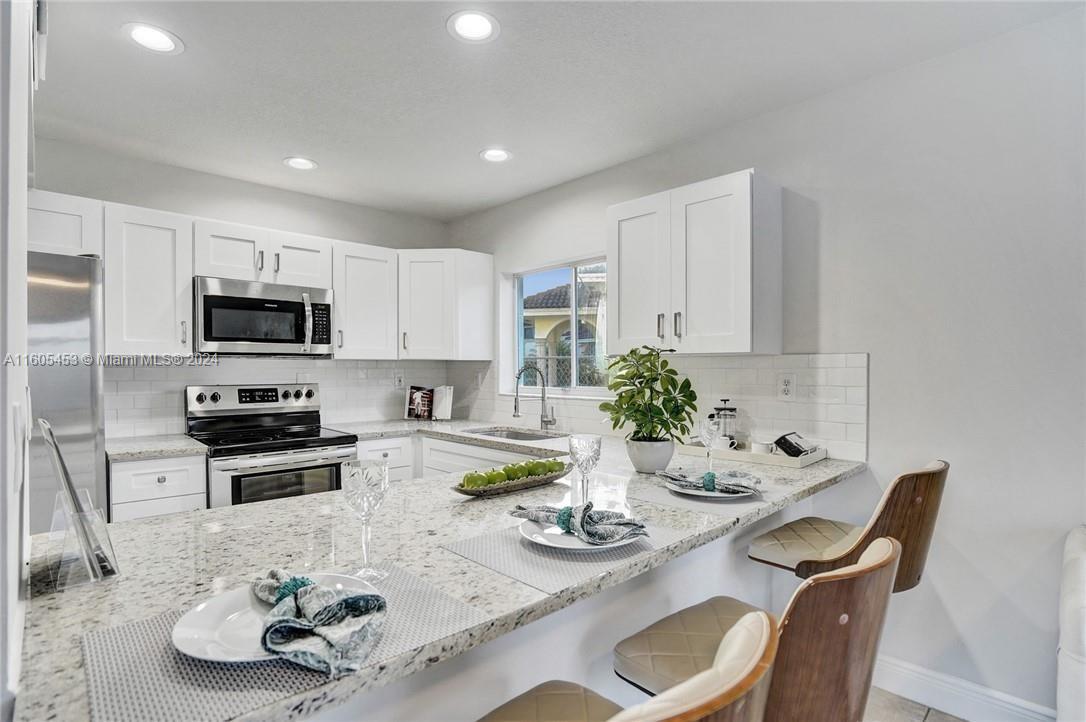 16630 SW 140th Ave