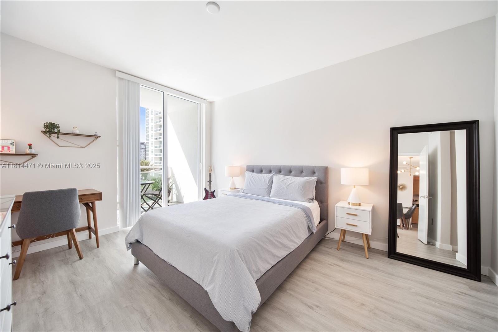 950 Brickell Bay Dr # 1407