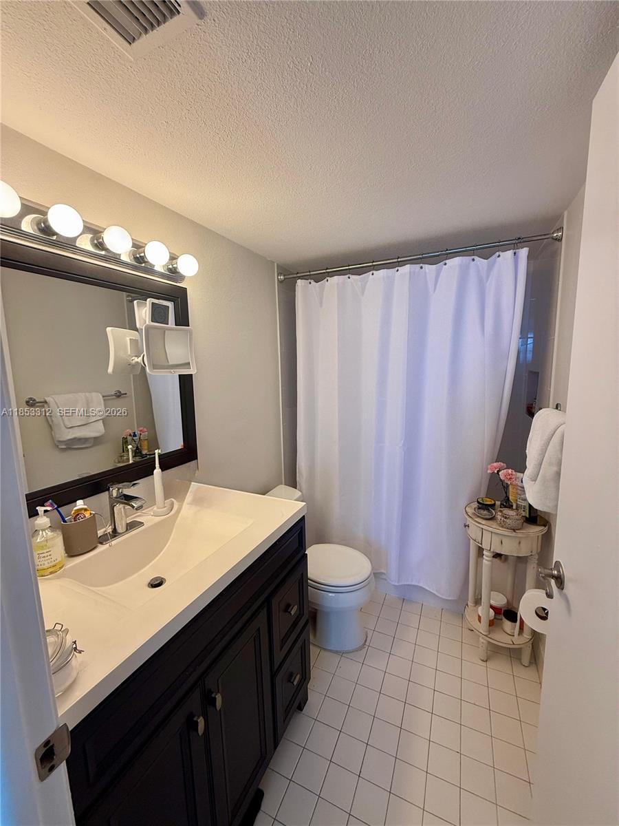 770 Claughton Island Dr # 2114