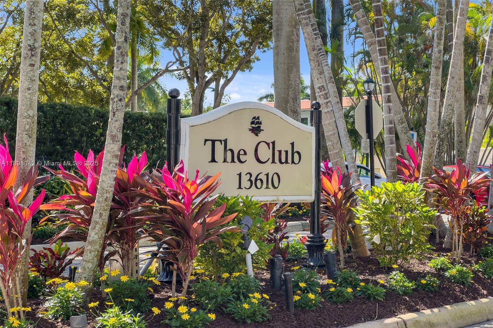 13627 Deering Bay Dr # 1002