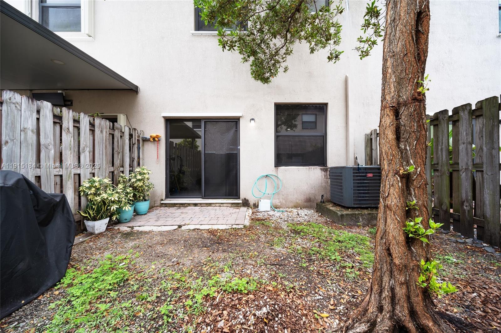 15053 SW 115th Ter Unit: .