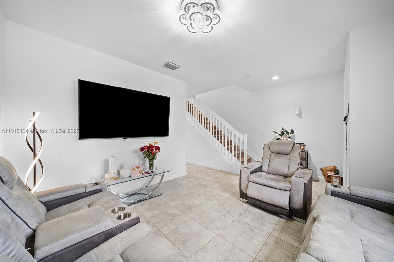 15053 SW 115th Ter Unit: .