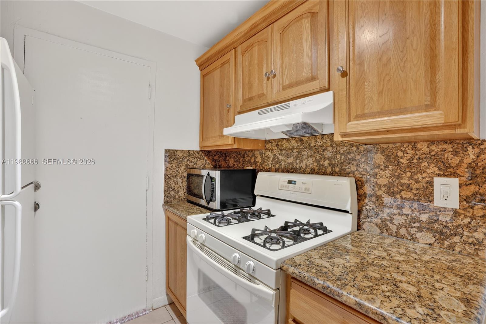 6904 N Kendall Dr # F104