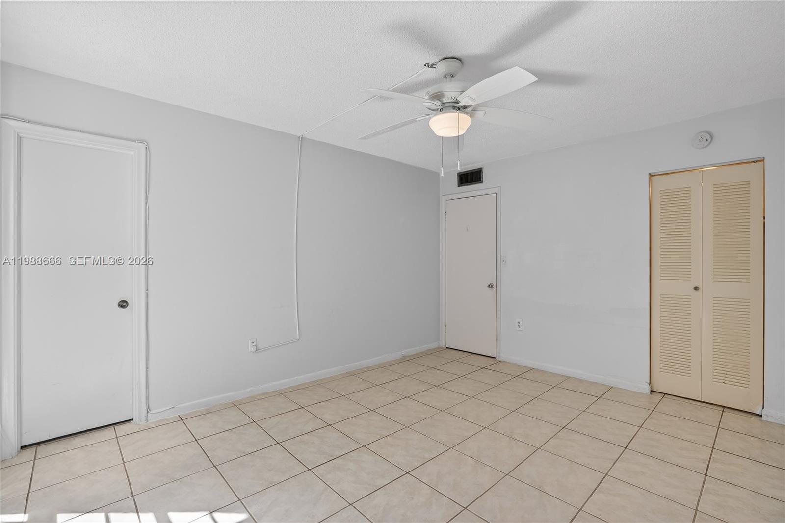 6904 N Kendall Dr # F104