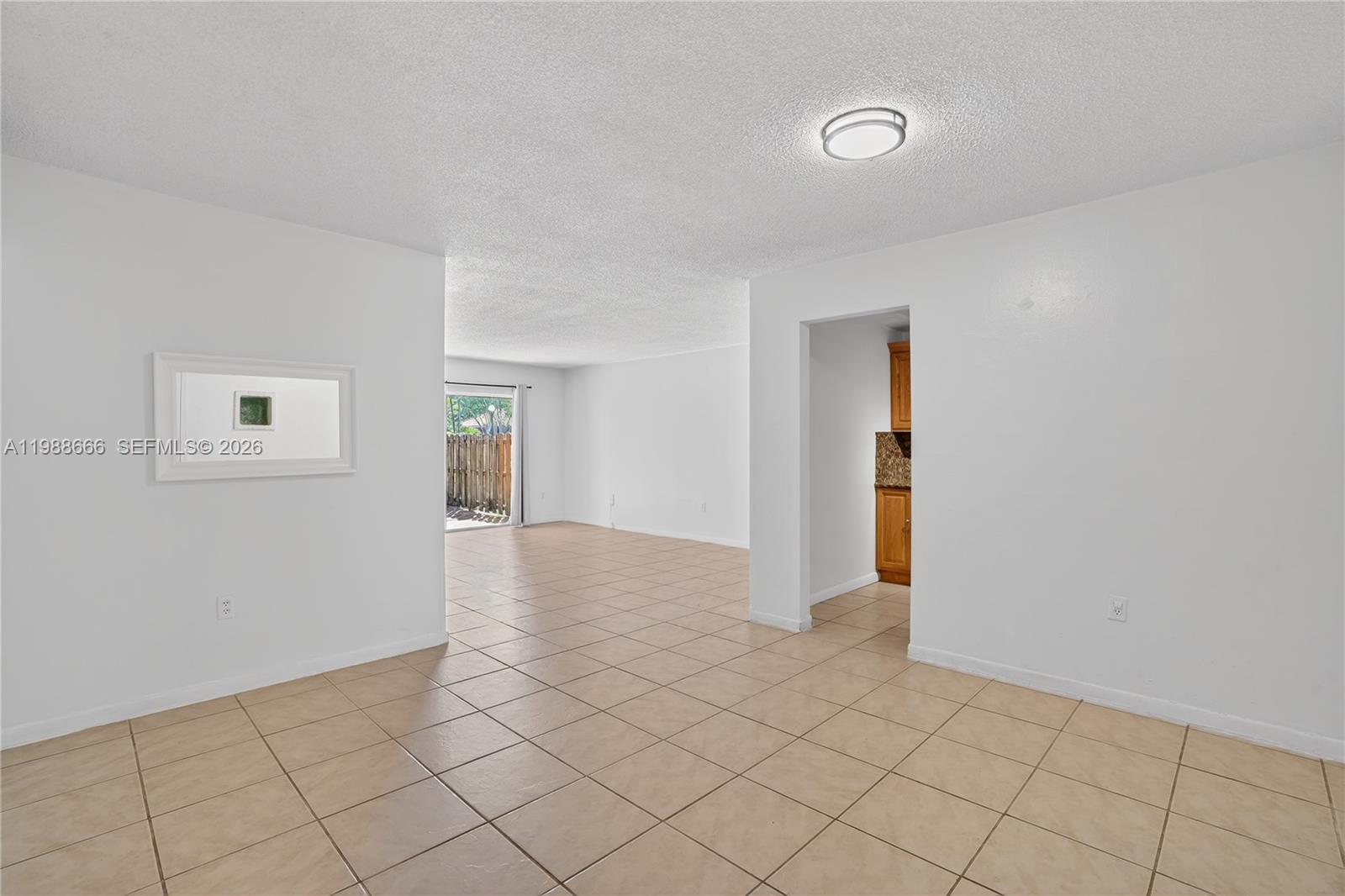 6904 N Kendall Dr # F104