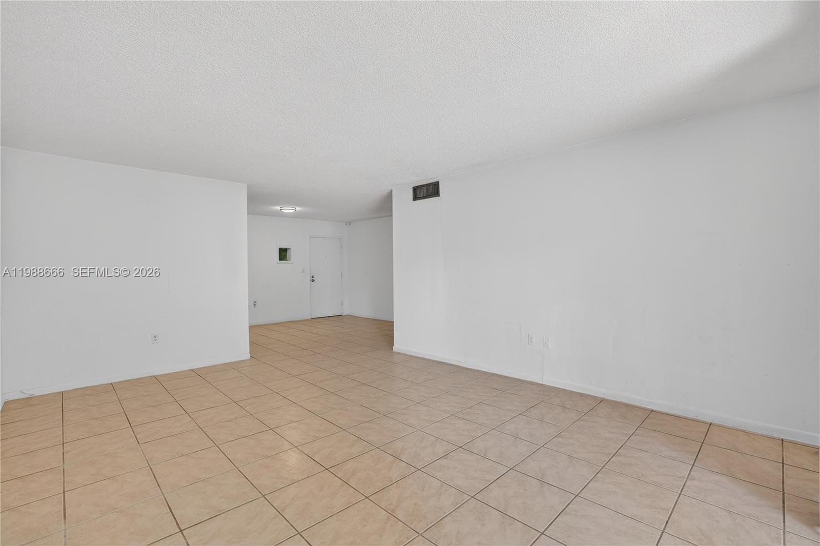 6904 N Kendall Dr # F104