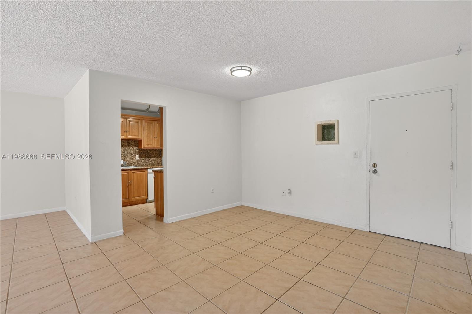 6904 N Kendall Dr # F104