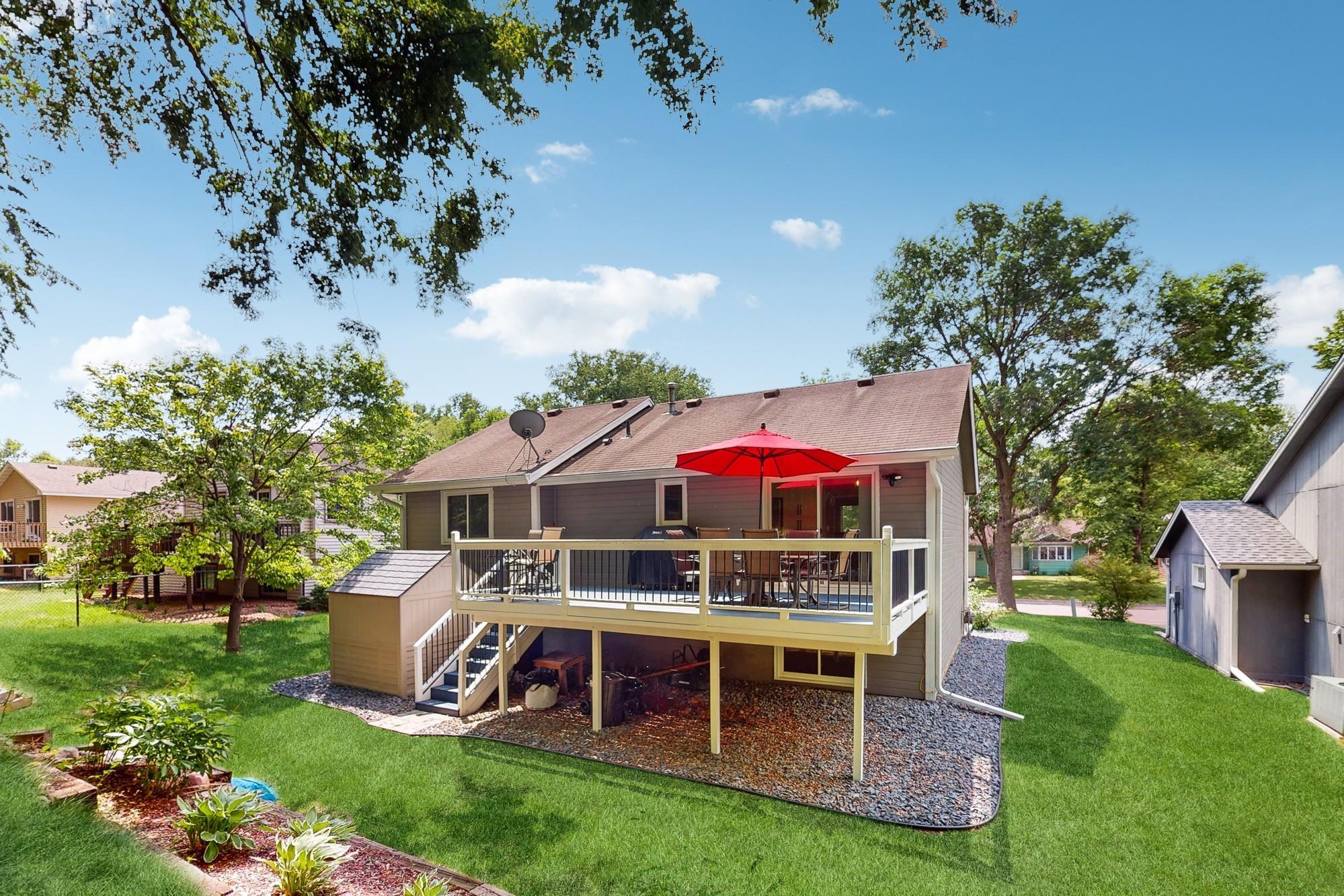 13133 Court Place