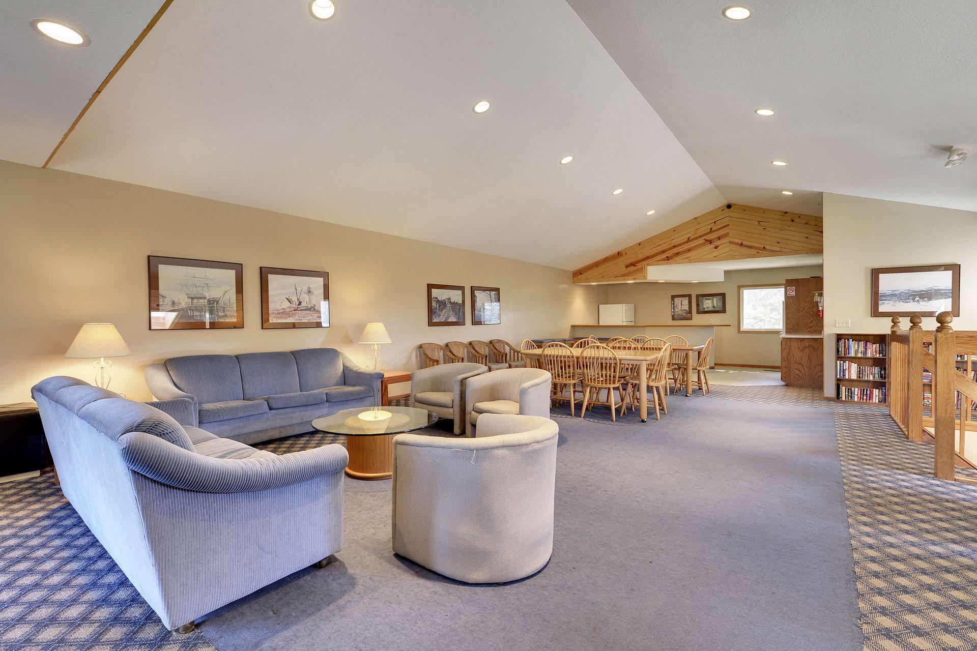 3578 Blue Jay Way Unit: 107