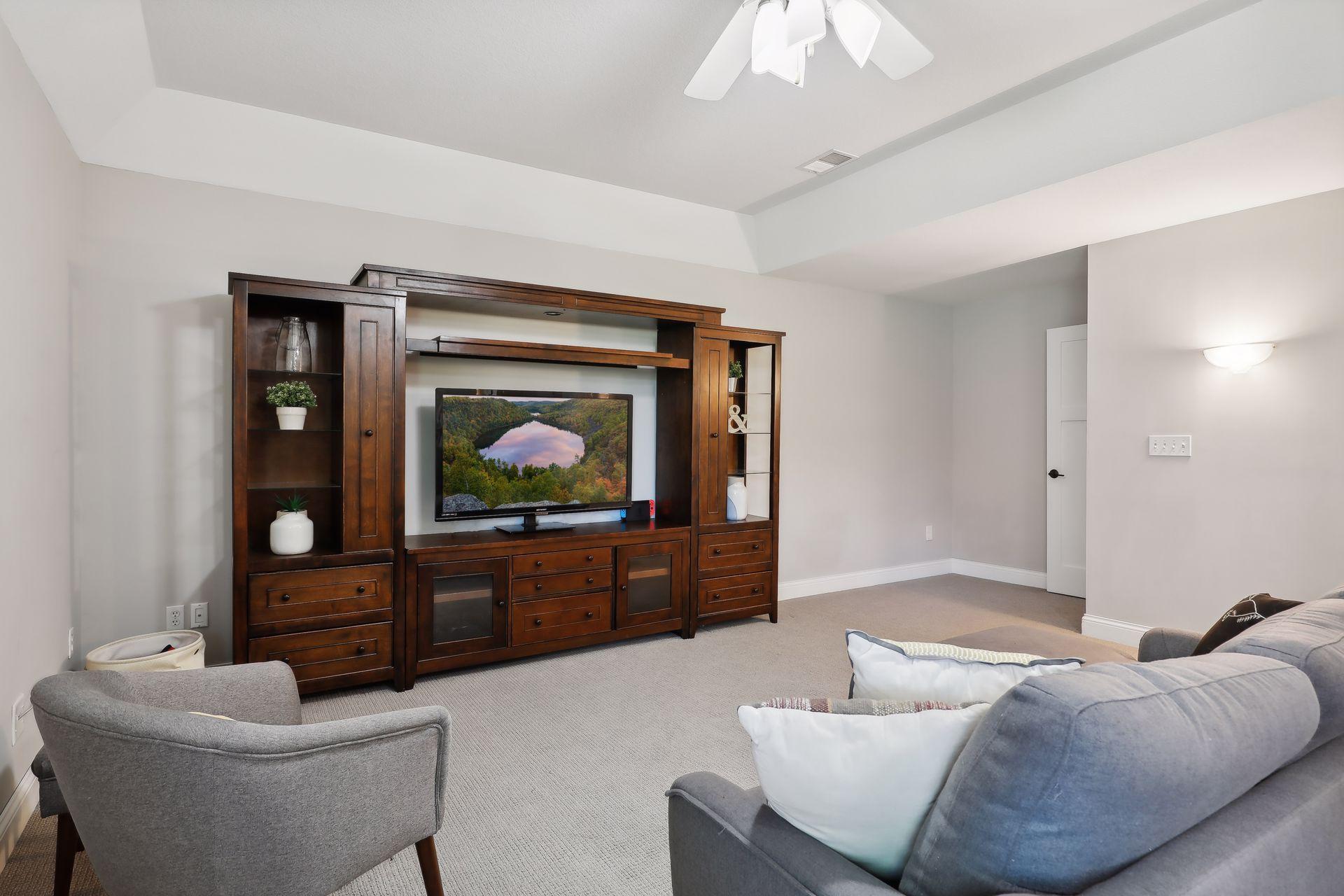 17050 Jonquil Avenue