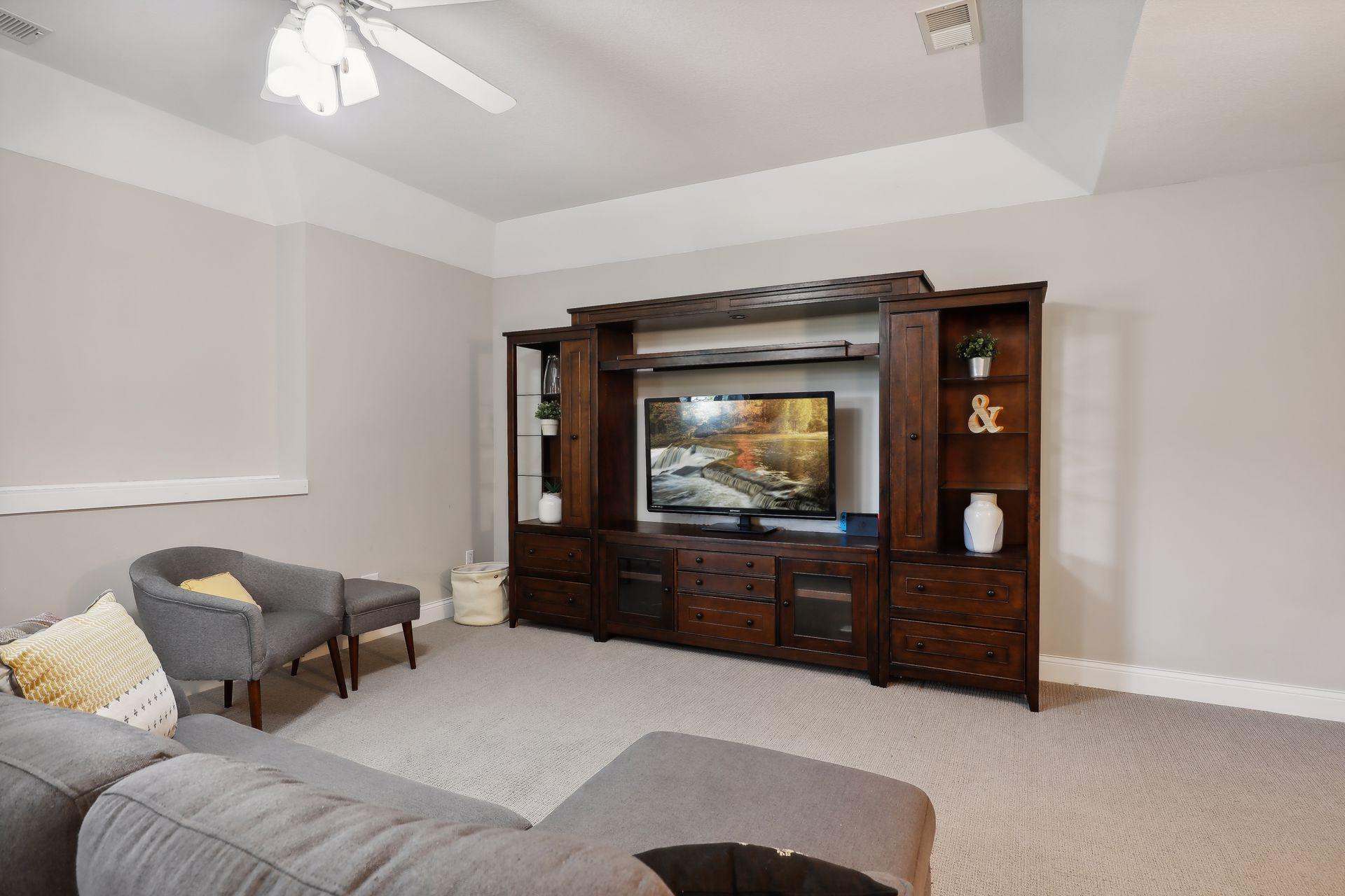 17050 Jonquil Avenue