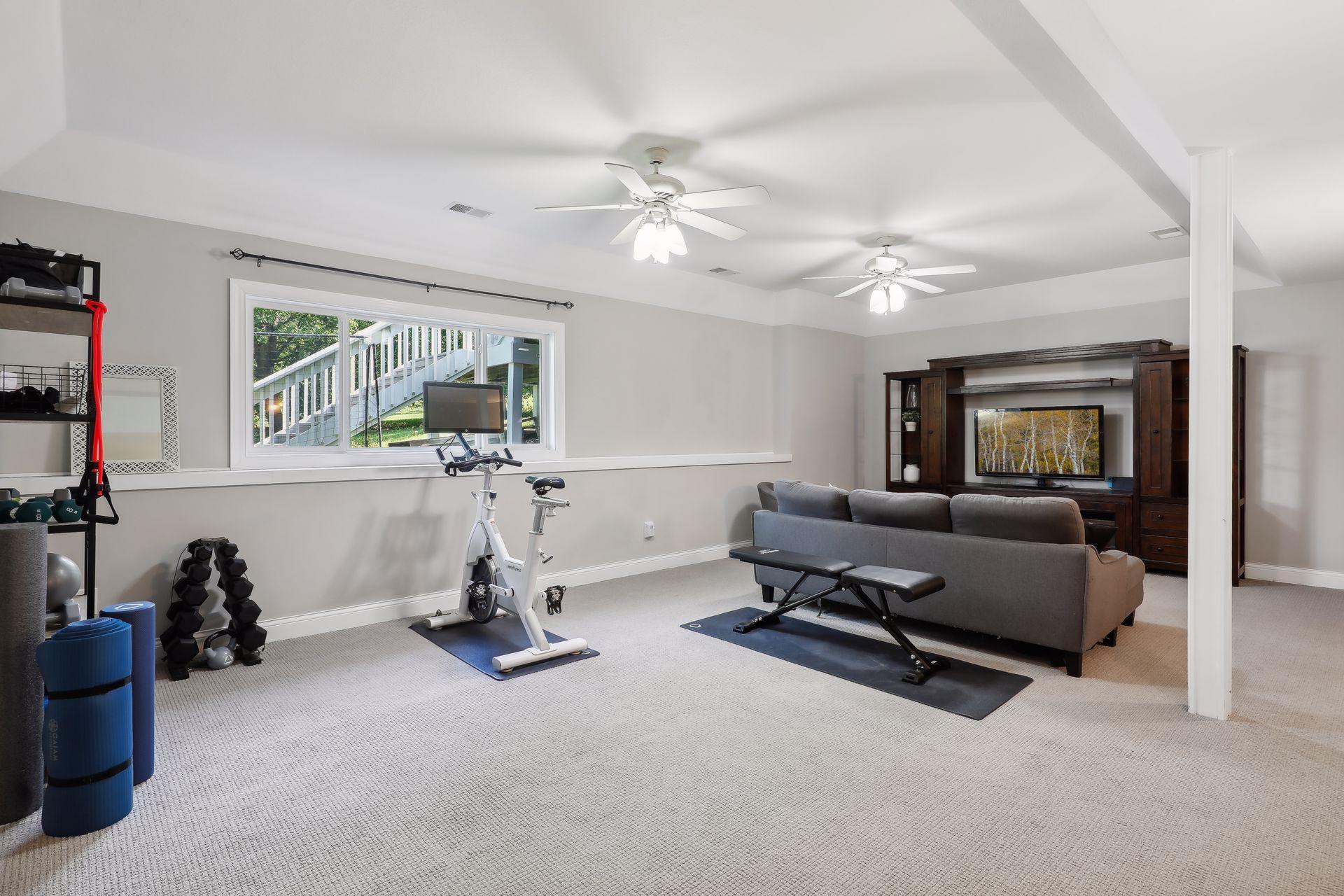 17050 Jonquil Avenue