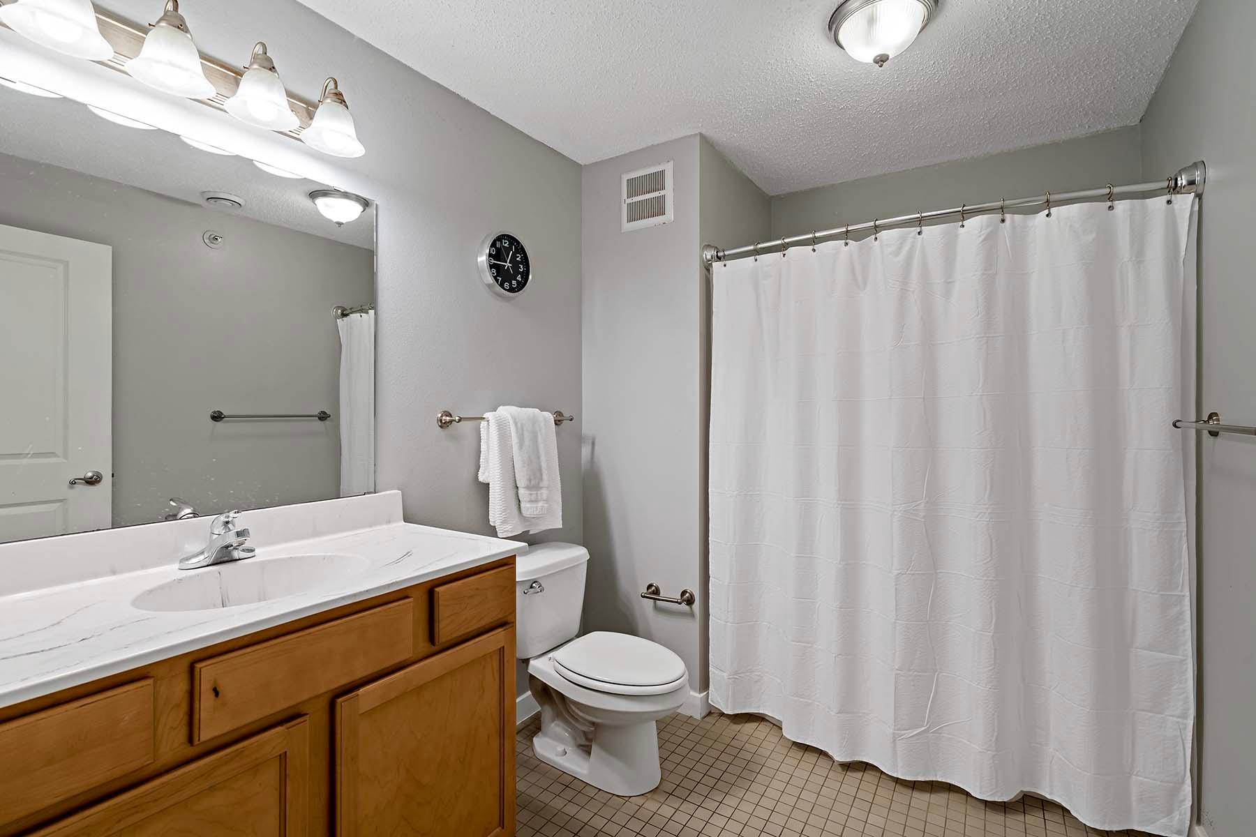 619 8th Street SE Unit: 412