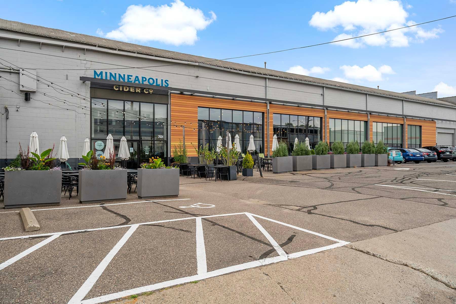 619 8th Street SE Unit: 412