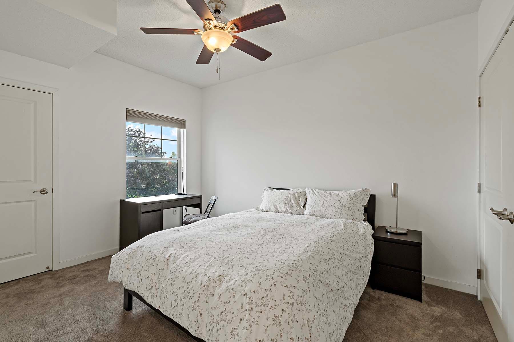 619 8th Street SE Unit: 412