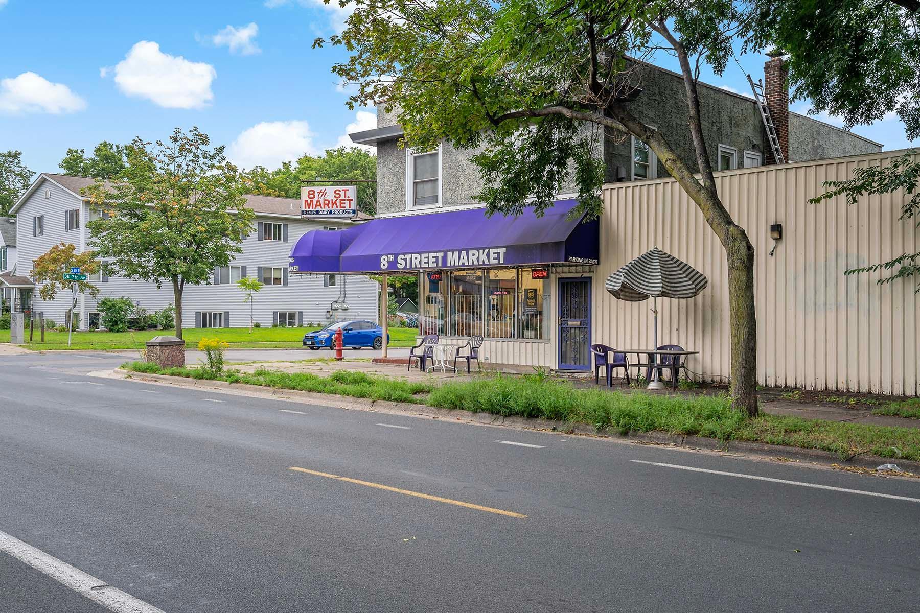 619 8th Street SE Unit: 412