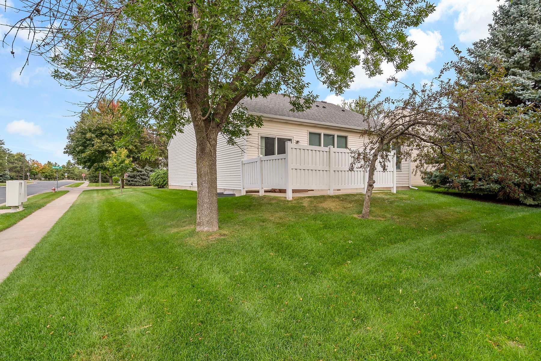 14570 Bloomfield Place