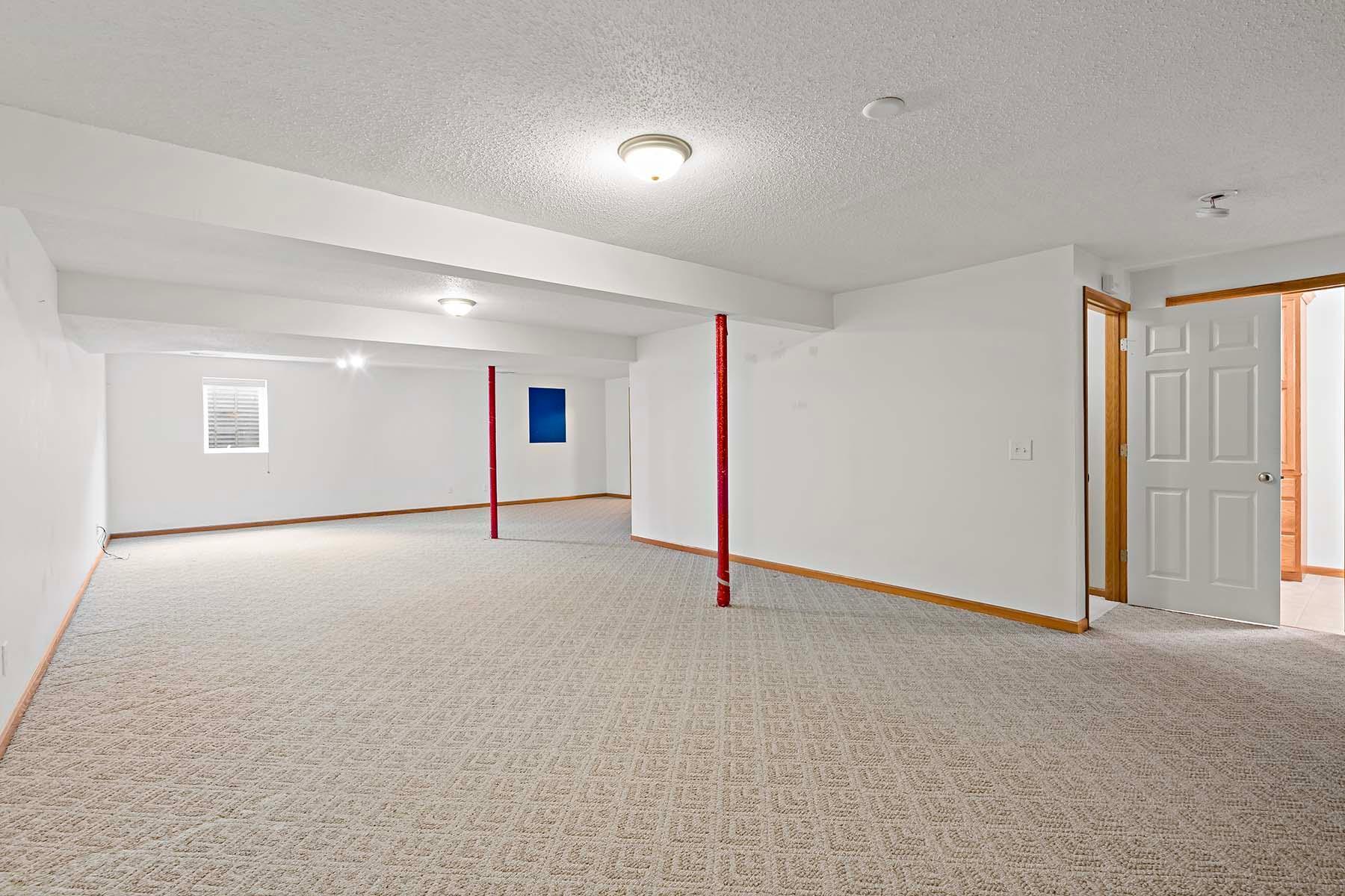 14570 Bloomfield Place