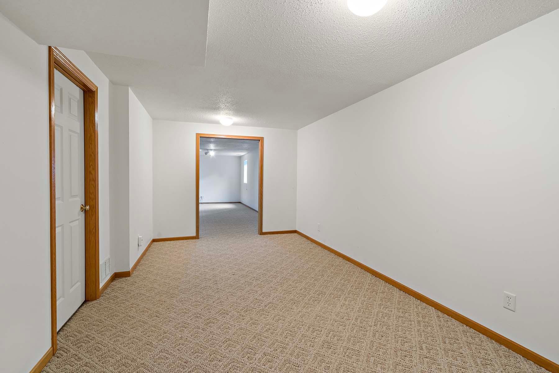 14570 Bloomfield Place