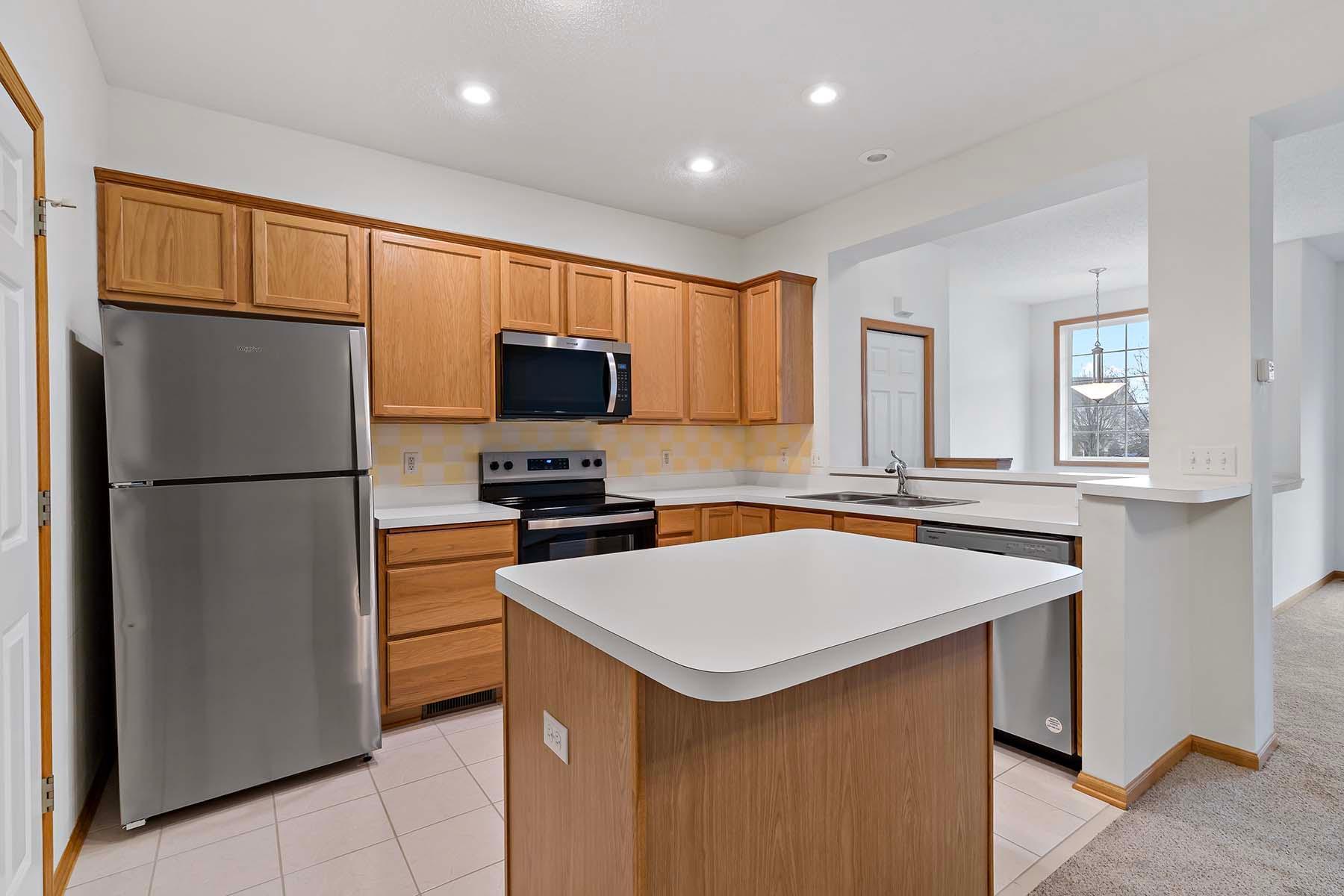 2405 Eagle Trace Lane