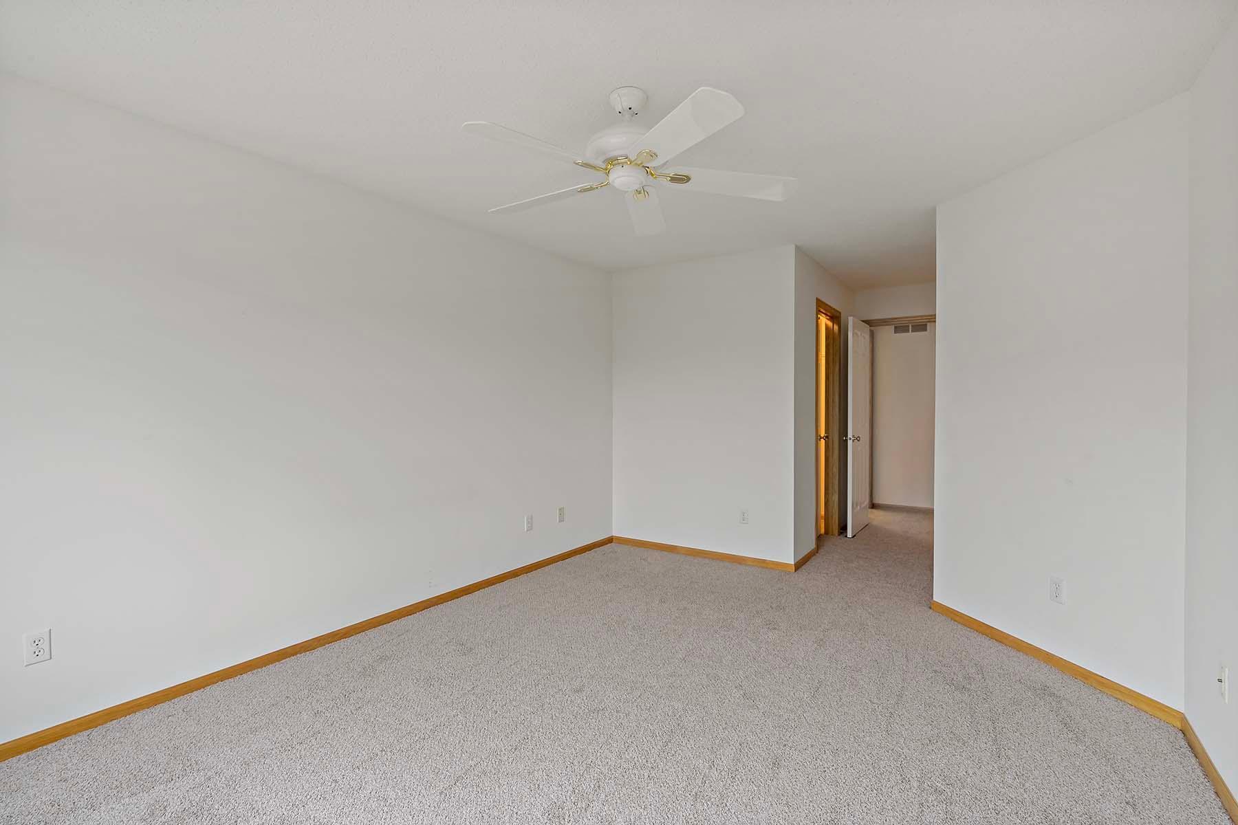 2405 Eagle Trace Lane