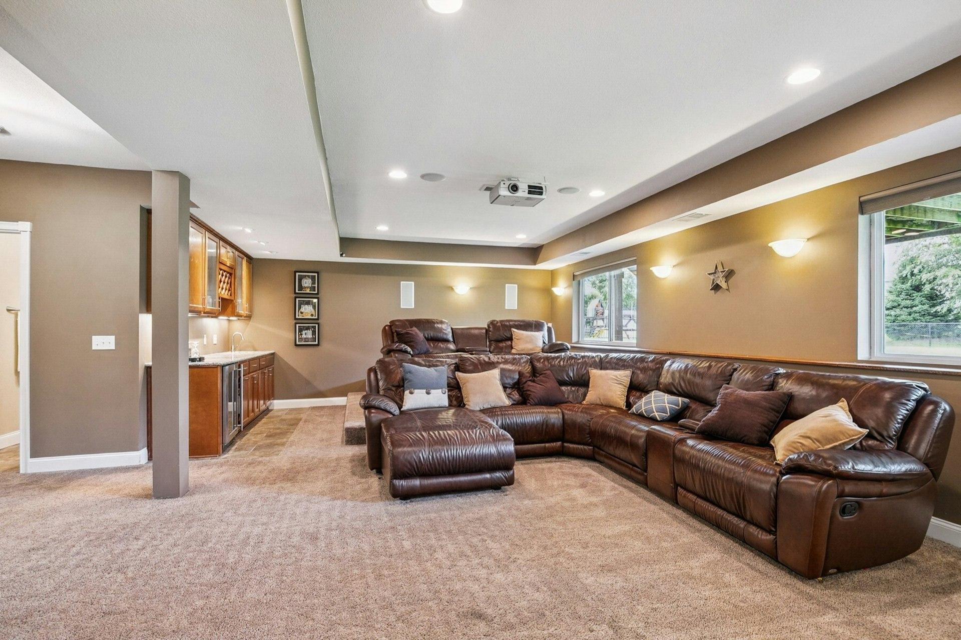 4540 196th Street W