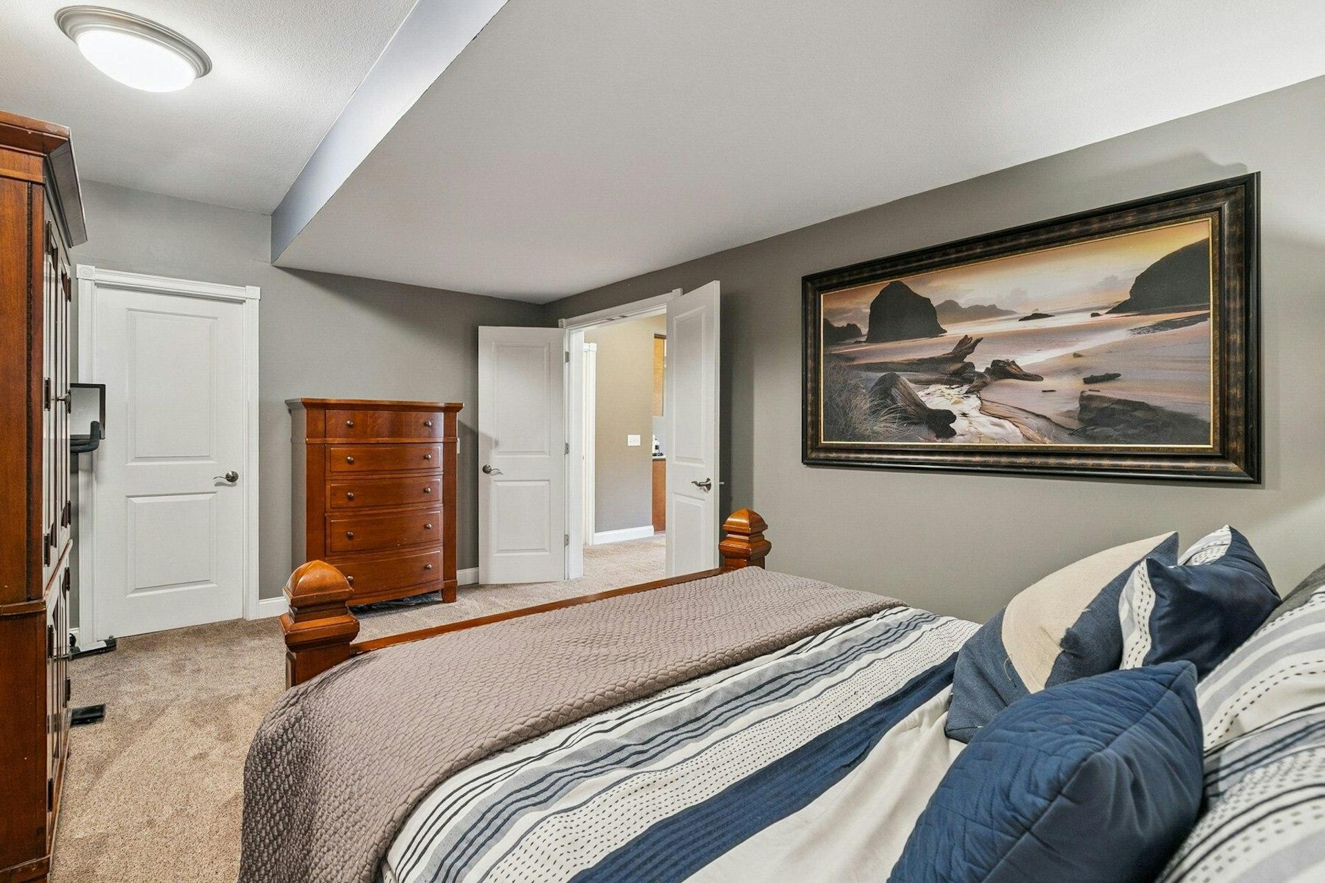 4540 196th Street W
