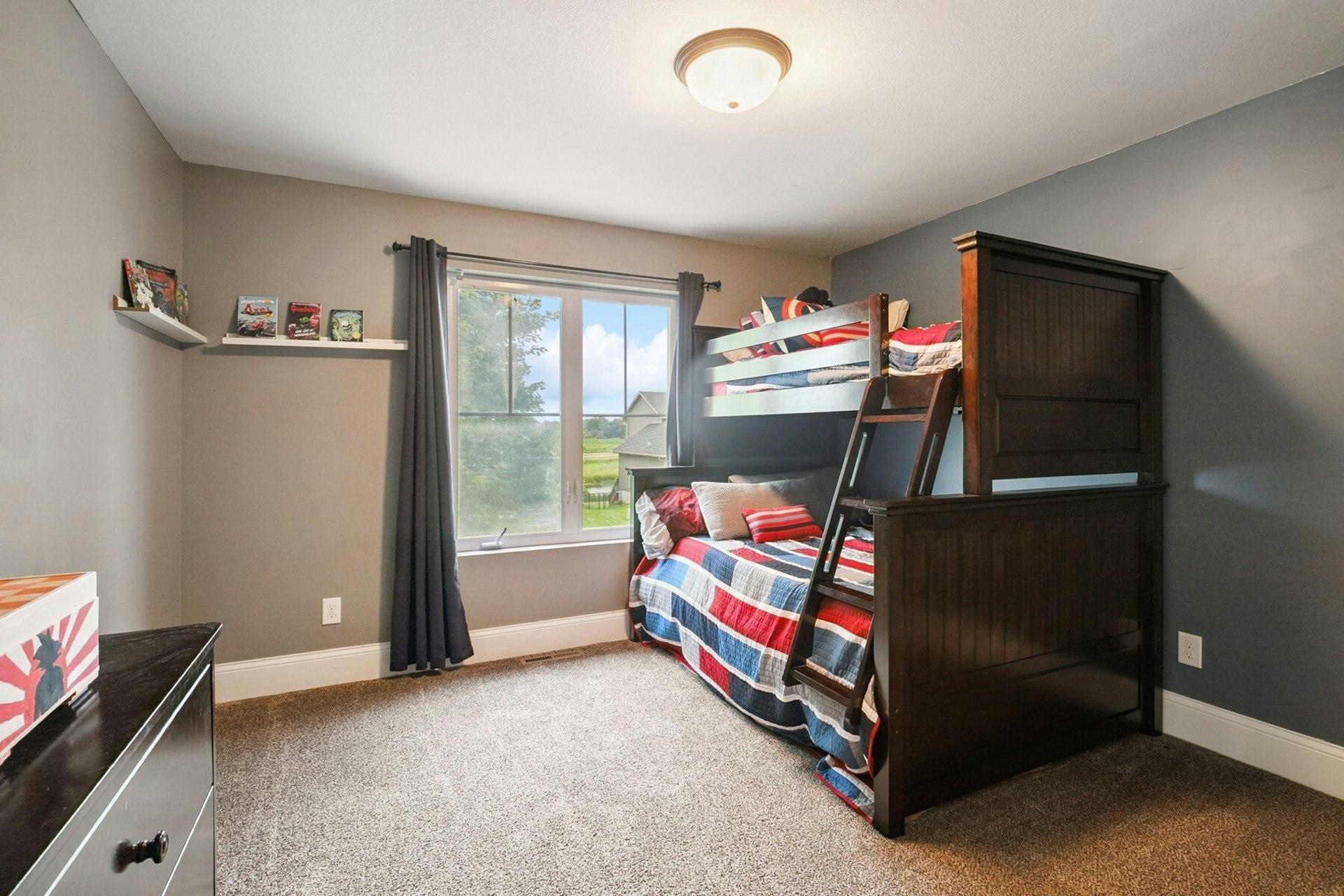 4540 196th Street W