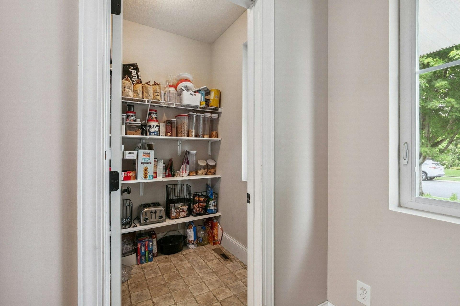 4540 196th Street W
