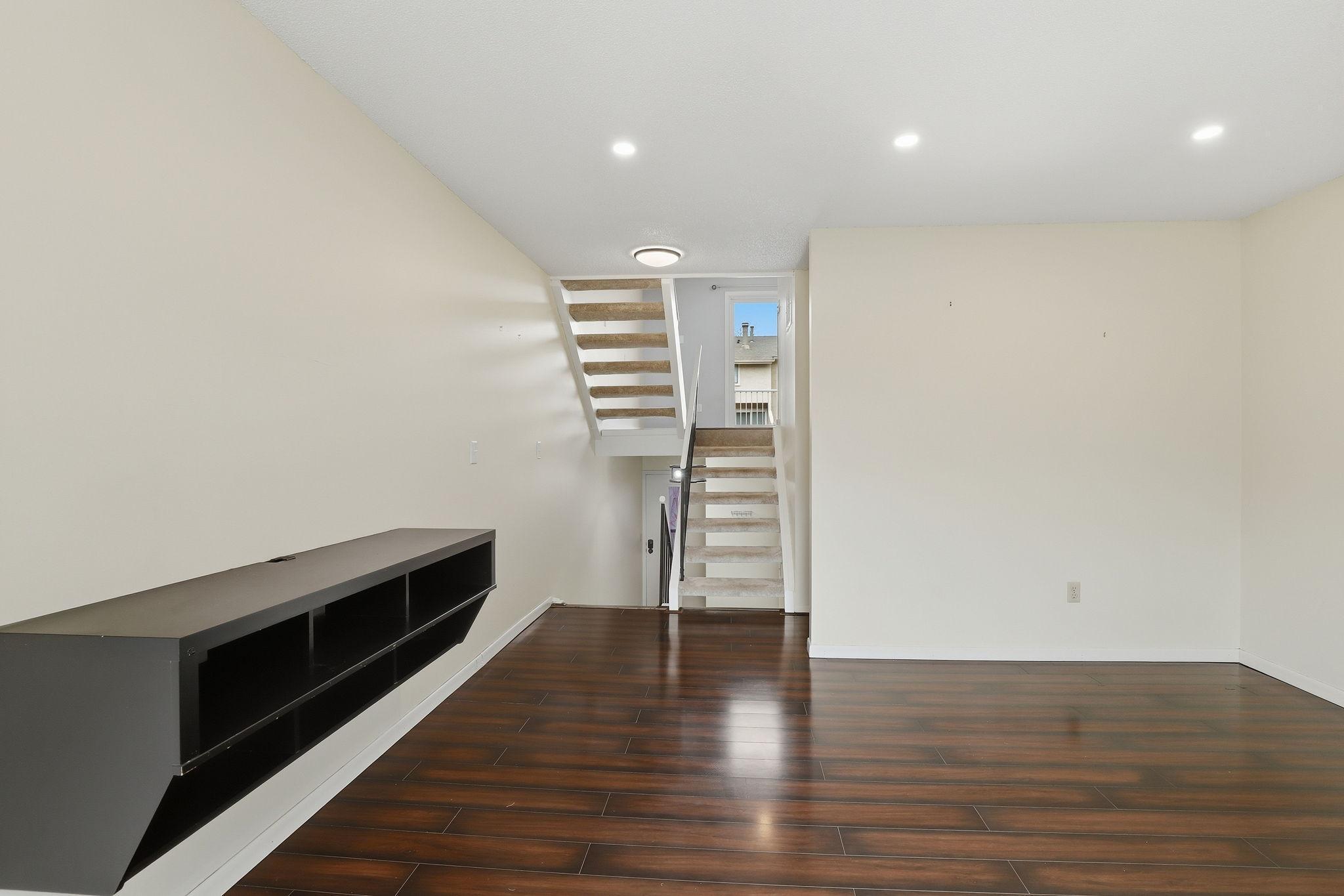 1768 Meadowlark Court Unit: 31768