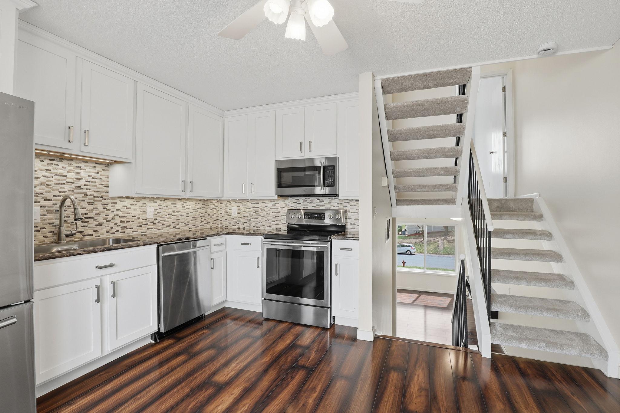 1768 Meadowlark Court Unit: 31768