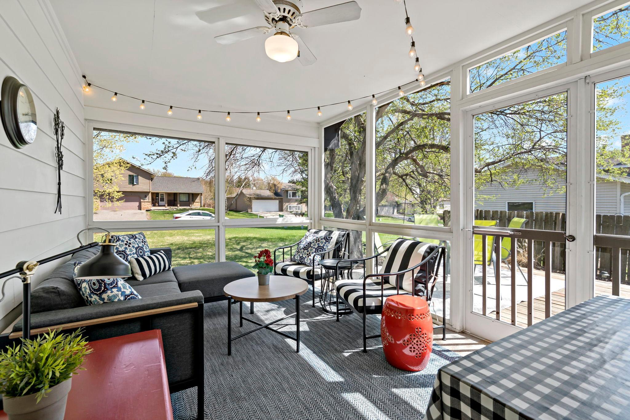 1584 Lancaster Lane