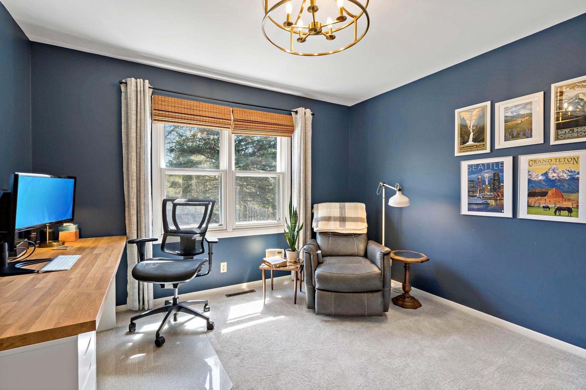1584 Lancaster Lane