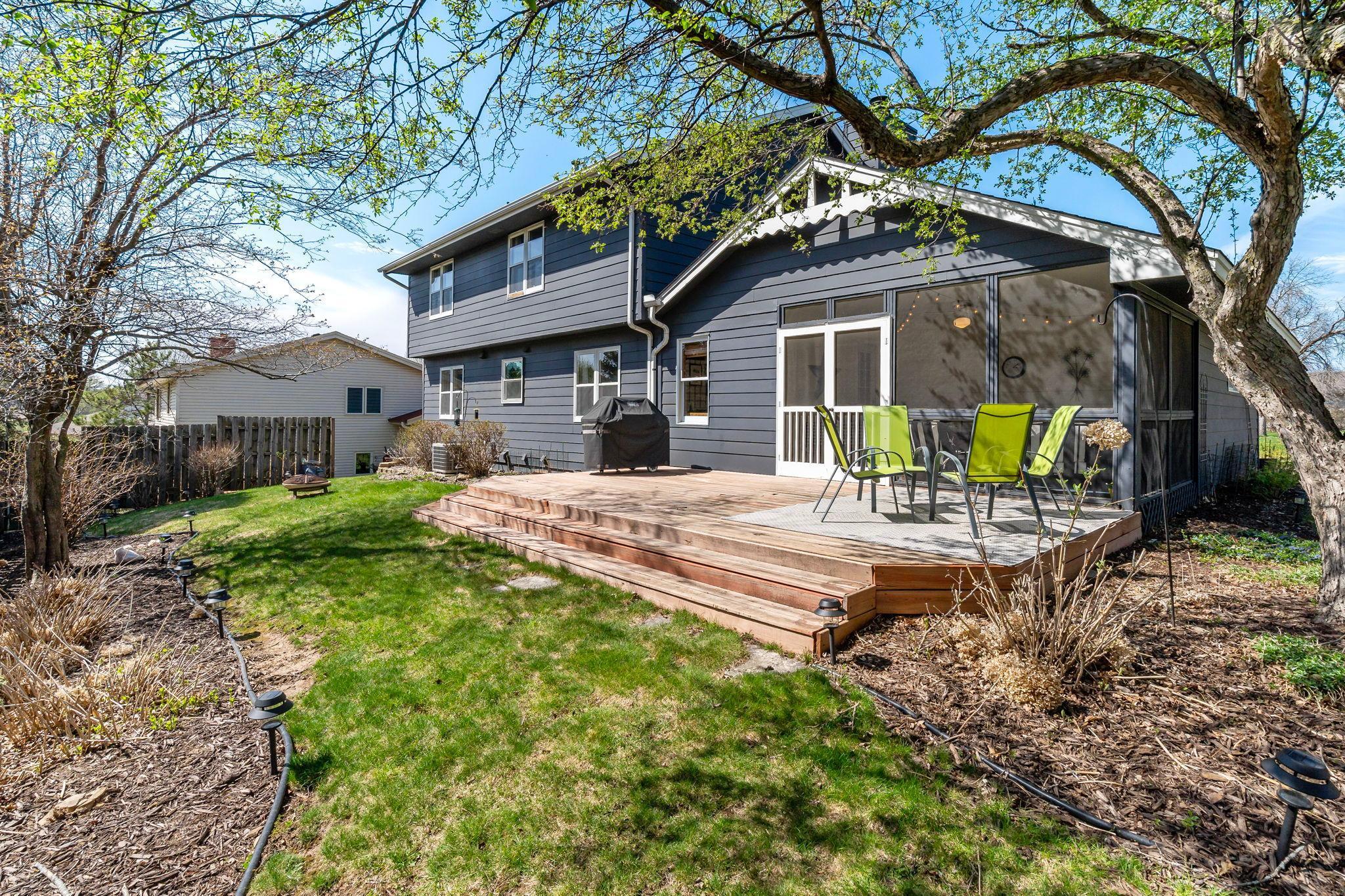 1584 Lancaster Lane