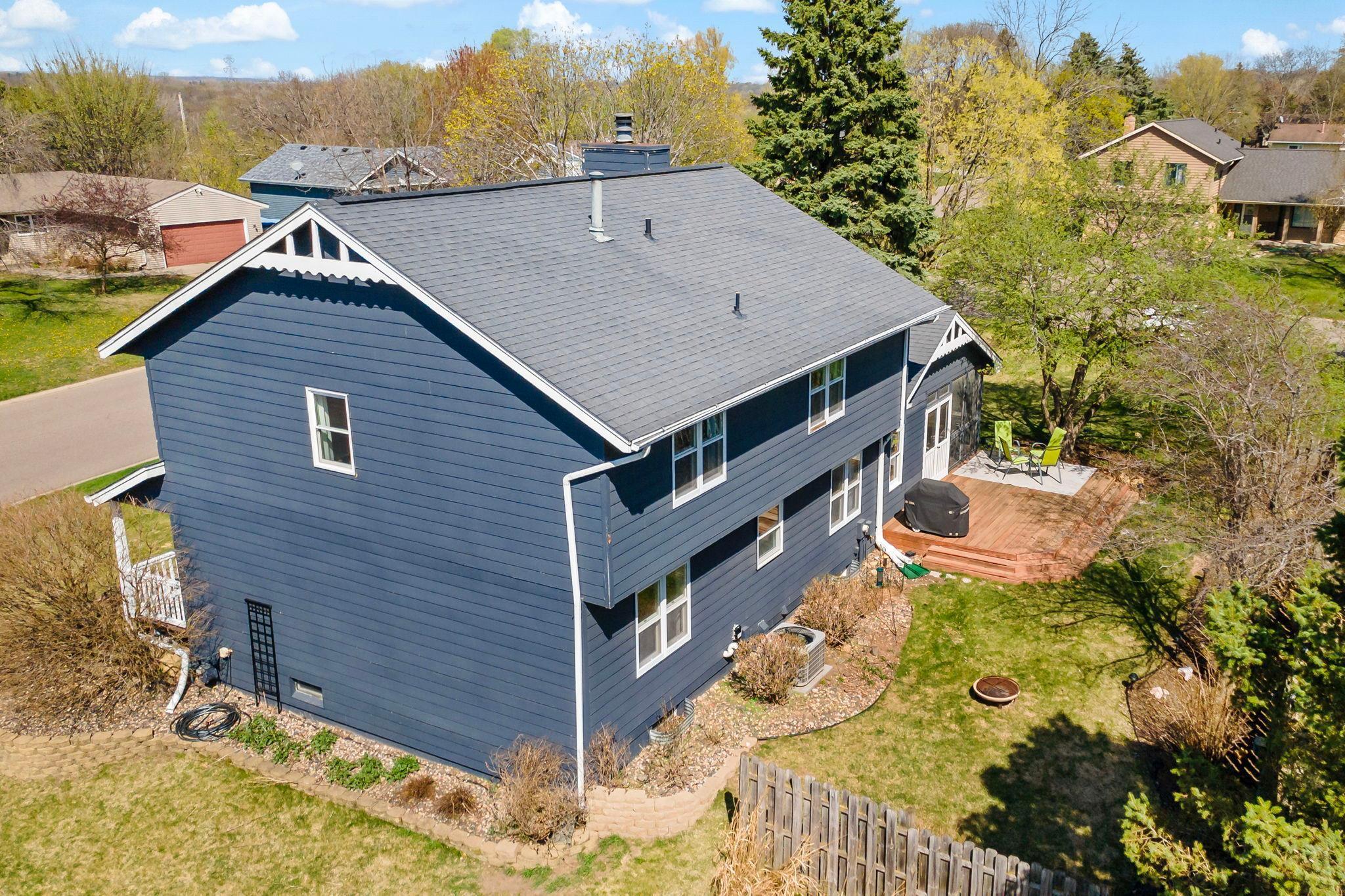 1584 Lancaster Lane