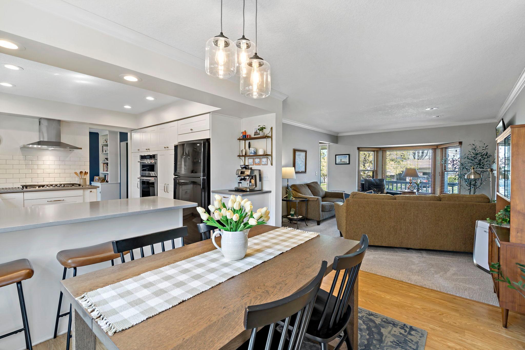 1584 Lancaster Lane
