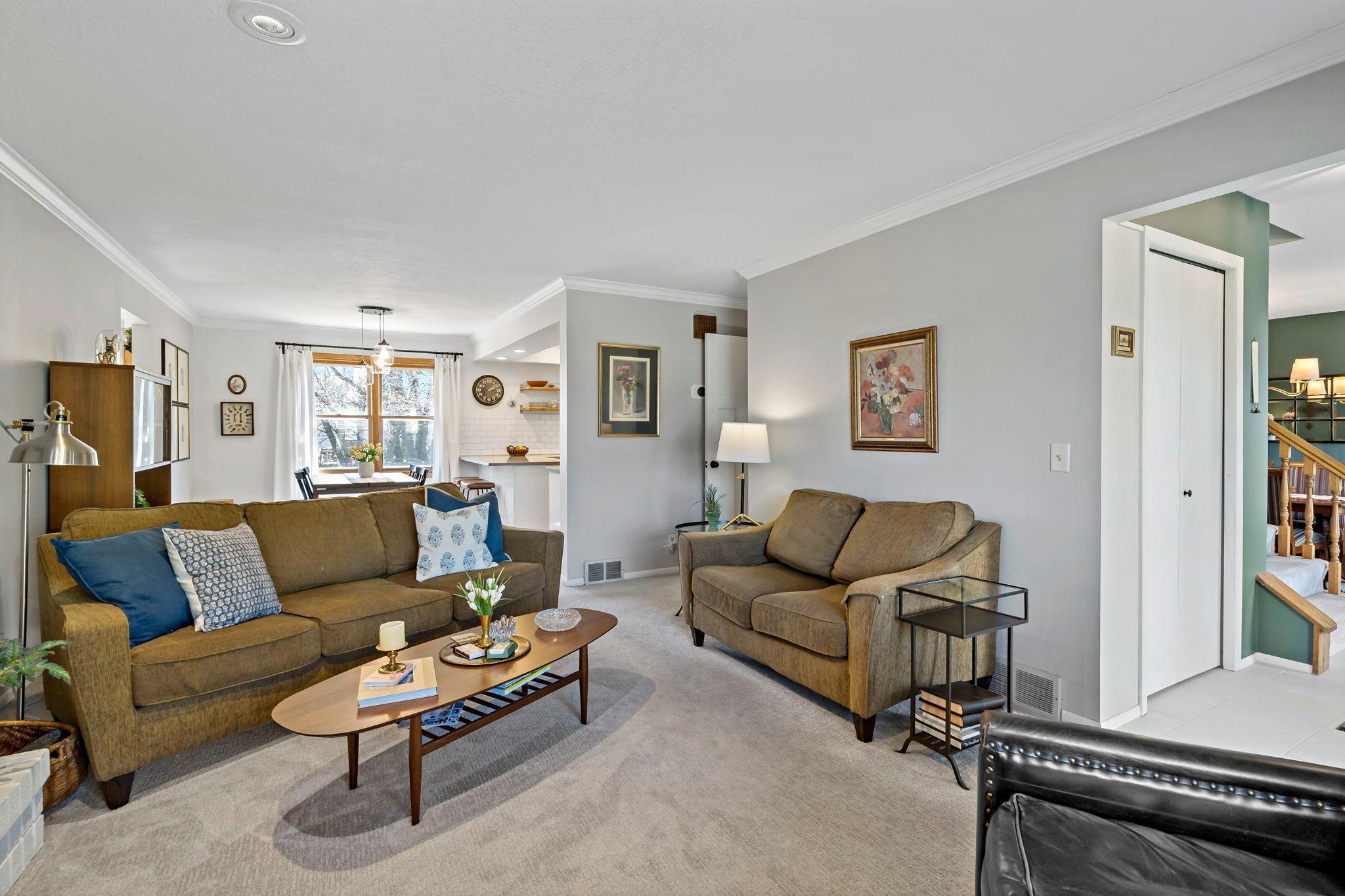 1584 Lancaster Lane