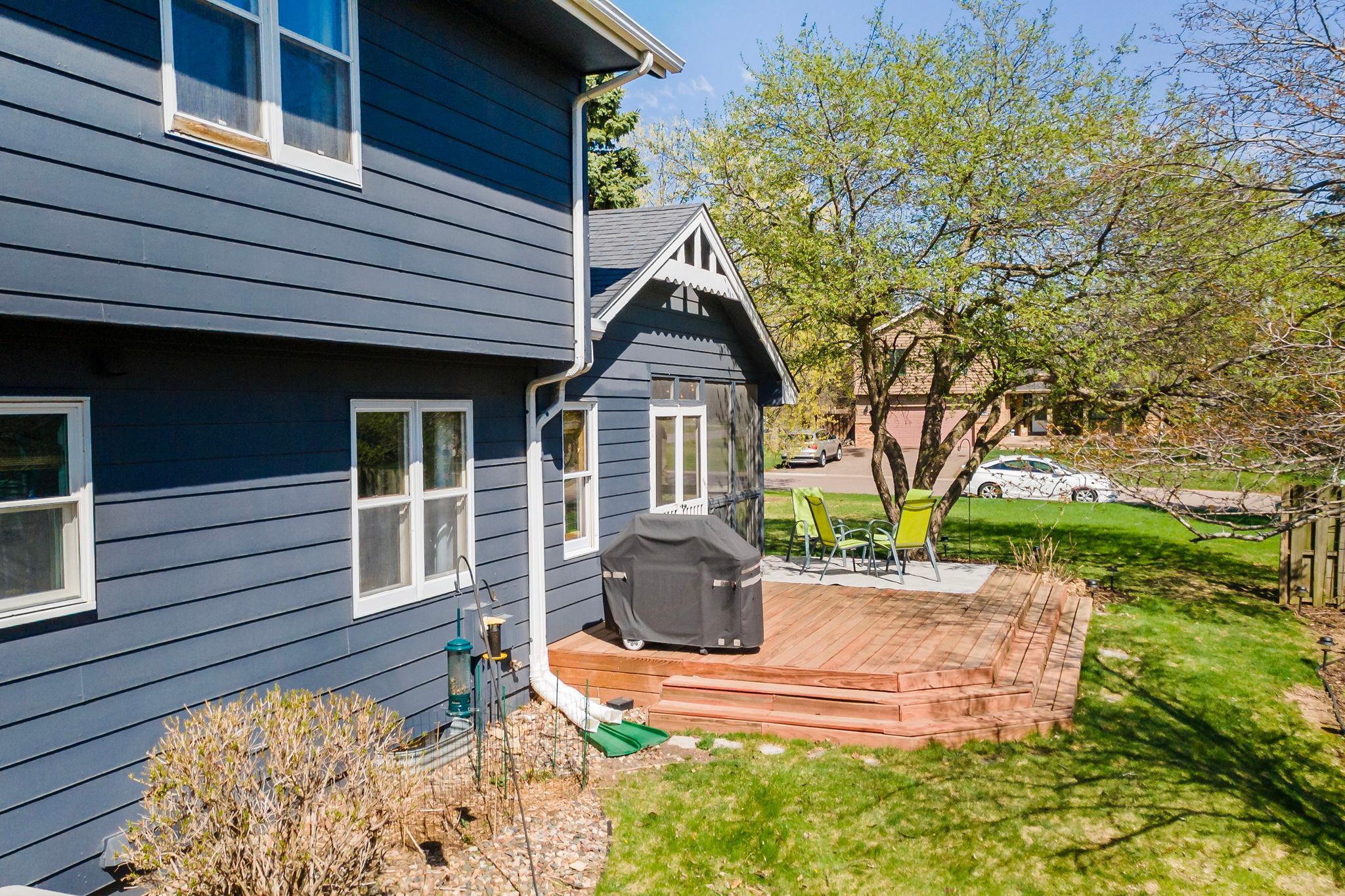 1584 Lancaster Lane