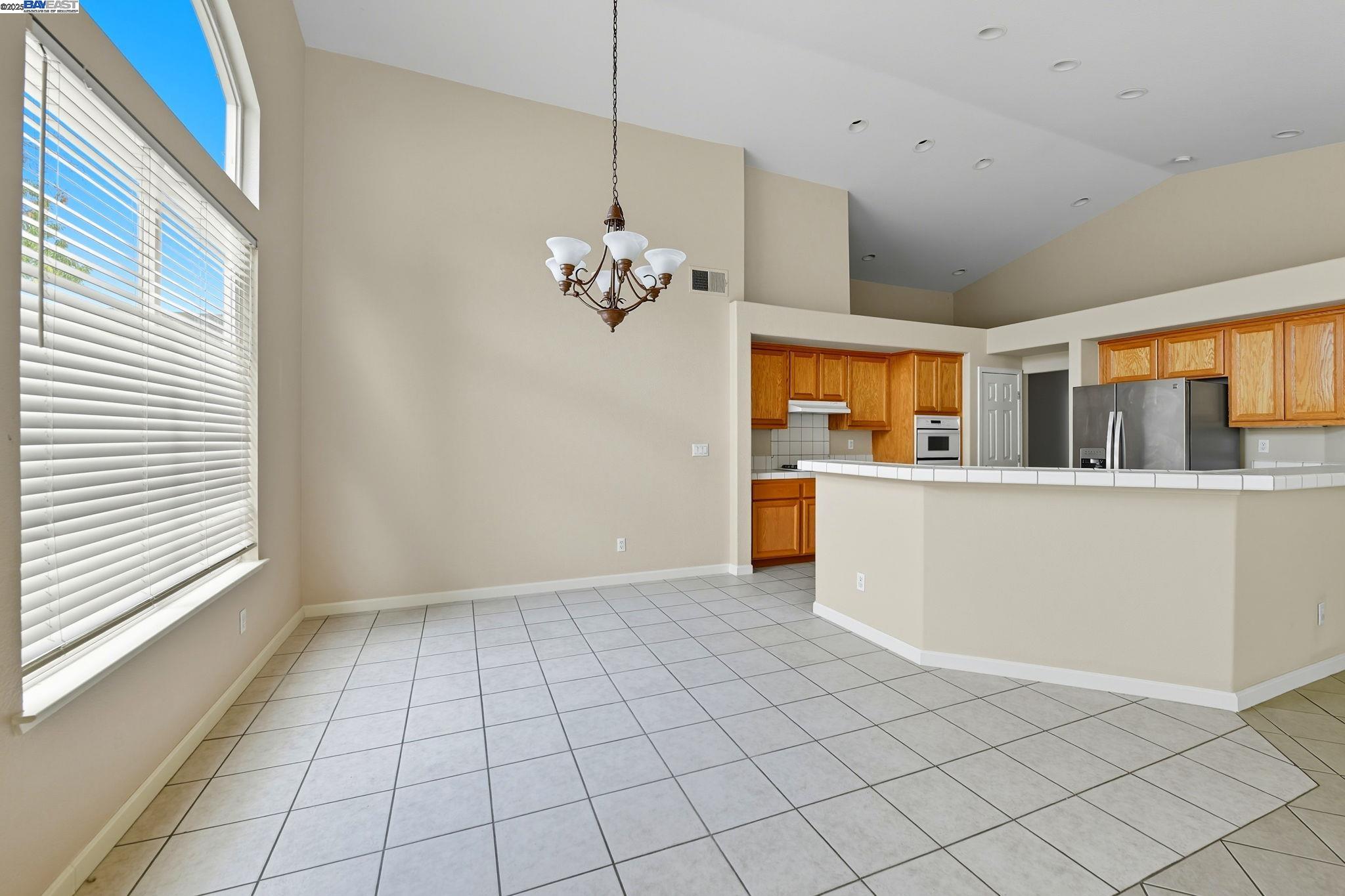 728 Spaulding Dr