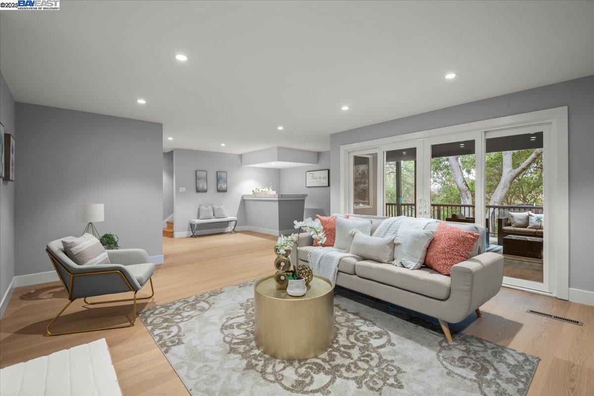 21 Tyson Cir